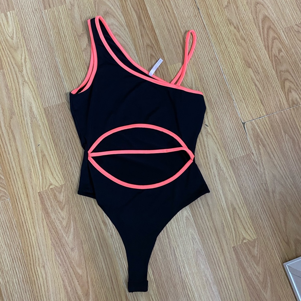 Black Bodysuit!